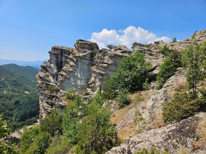 Скално образувание Сватбата