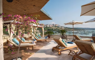 Blu Bay Hotel Sozopol и ресторанти Boca Grande поставят България на световната